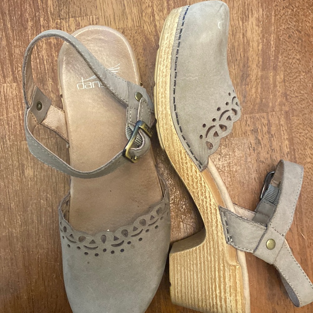 Dansko Mary Jane - size 8